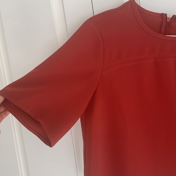 Rachel Roy burnt orange top in small - Picture 3 of 4